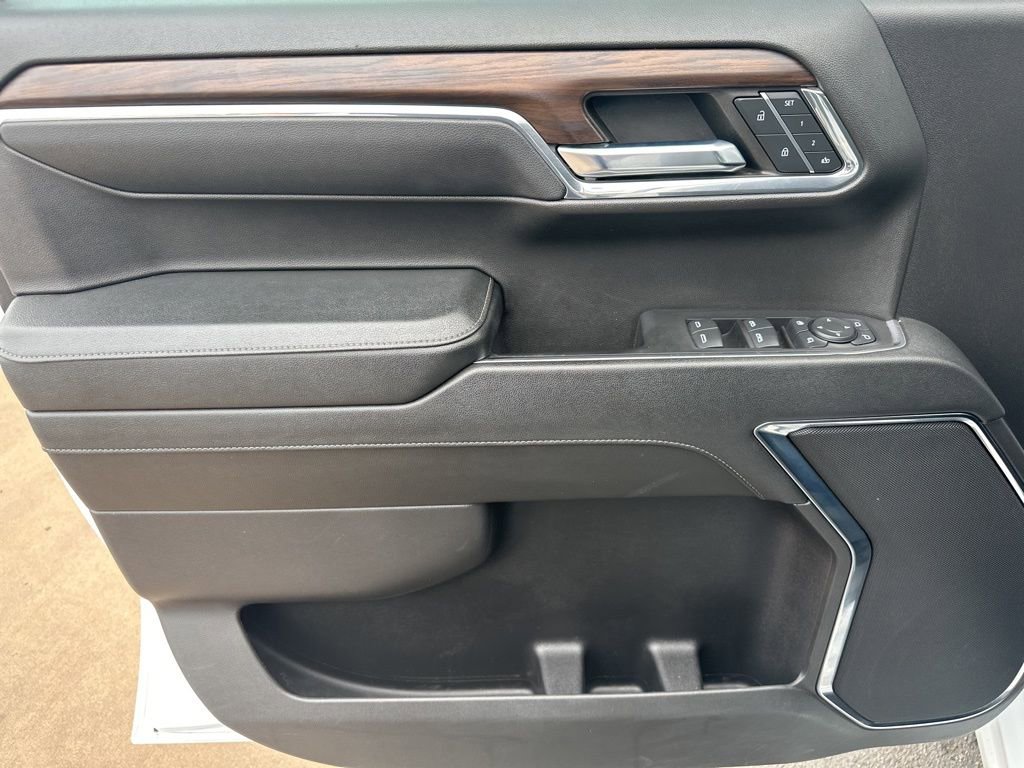 Certified 2024 GMC Sierra 1500 SLT image 15