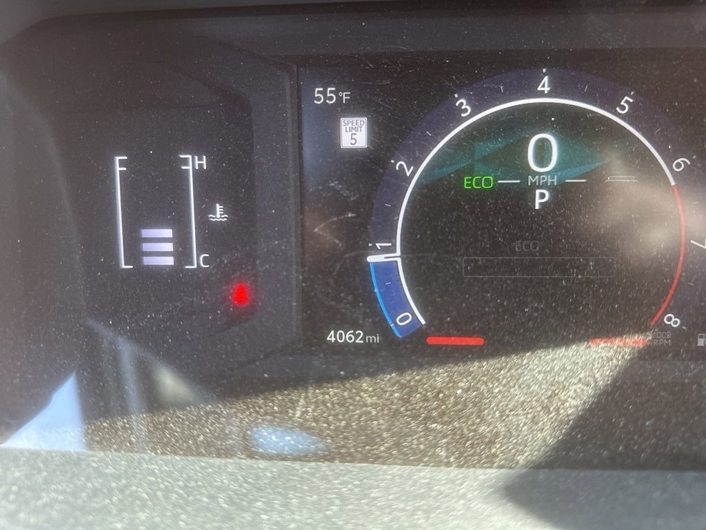 Used 2026 Toyota 4Runner SR5 AWD/4WD image 26