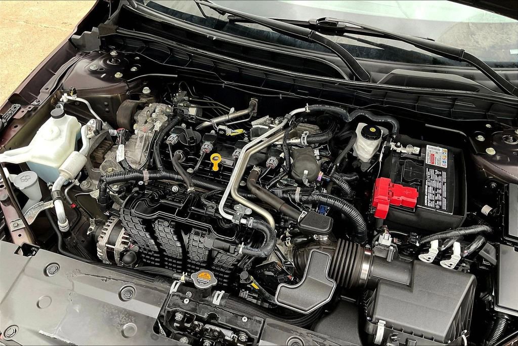 Used 2025 Nissan Altima 2.5 SV image 31