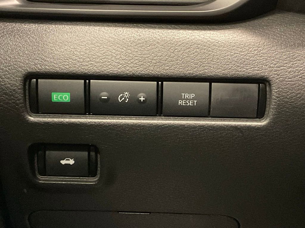 Used 2024 Nissan Sentra S image 13