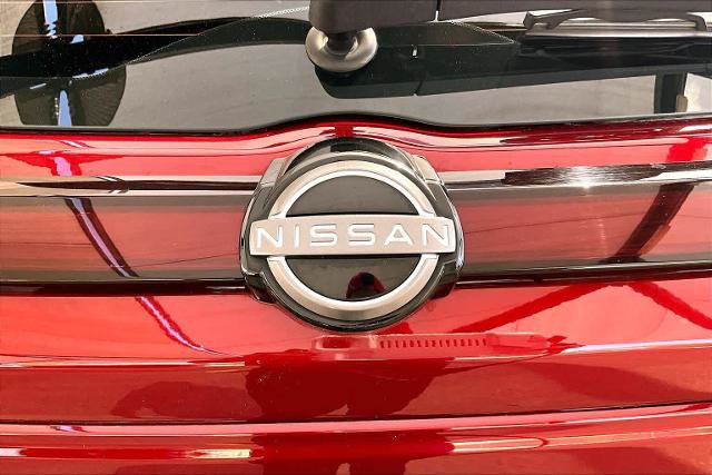 Certified 2023 Nissan Kicks SR w/ SR Premium Package FWD image 30