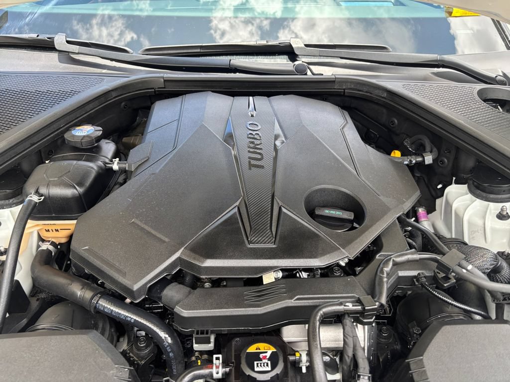 Used 2024 Genesis G90 3.5T AWD/4WD image 18
