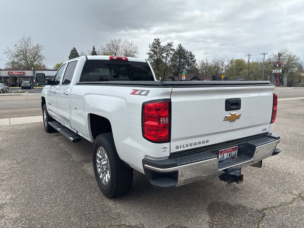 Used 2019 Chevrolet Silverado 3500 LTZ w/ Duramax Plus Package AWD/4WD image 4