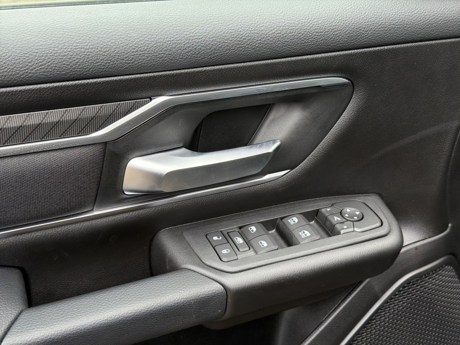 New 2026 RAM 1500 Big Horn AWD/4WD image 15