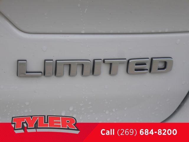 Certified 2024 Jeep Grand Cherokee Limited AWD/4WD image 14
