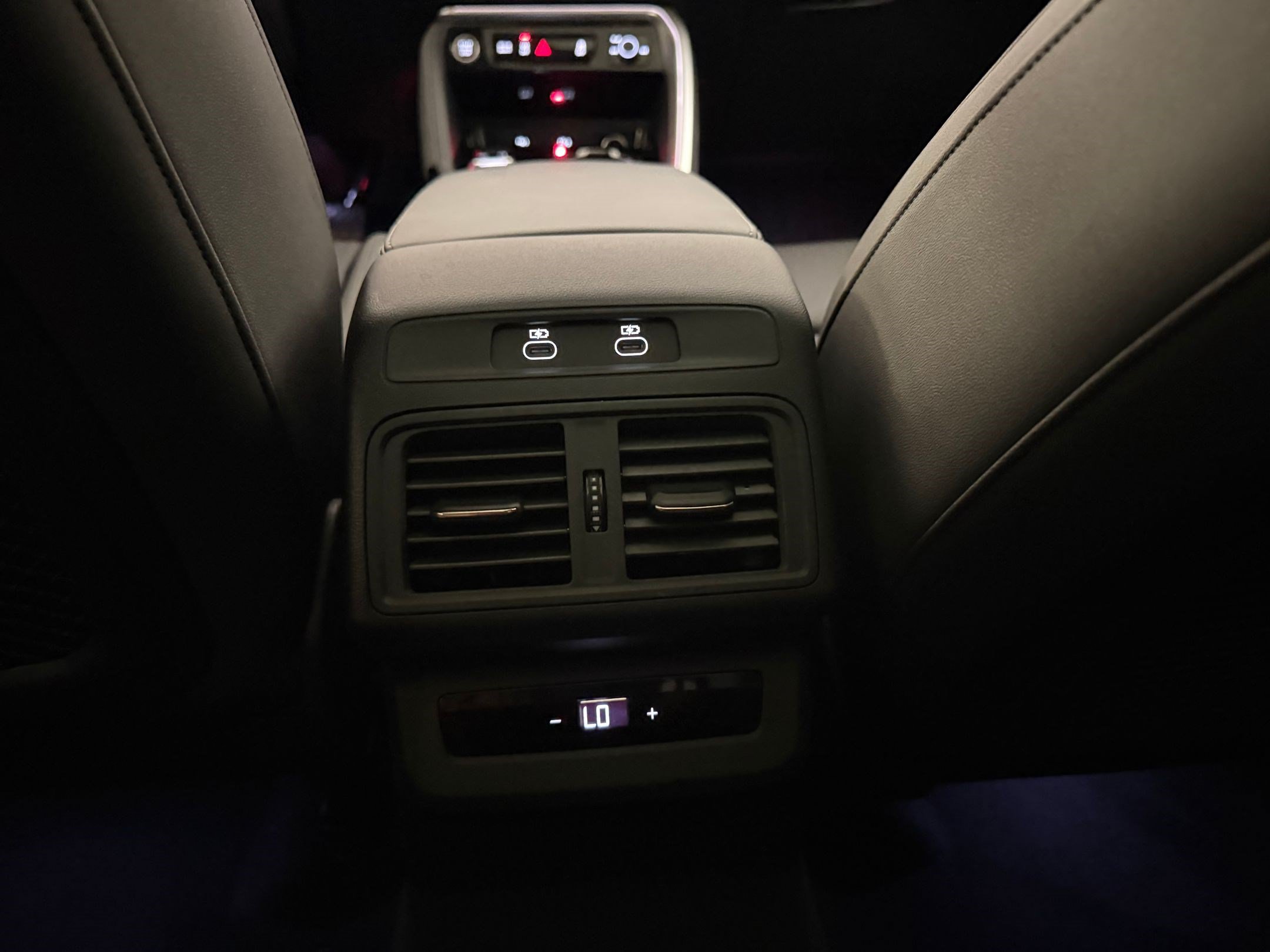 Certified 2025 Audi Q5 Premium Plus w/ Premium Plus AWD/4WD image 28