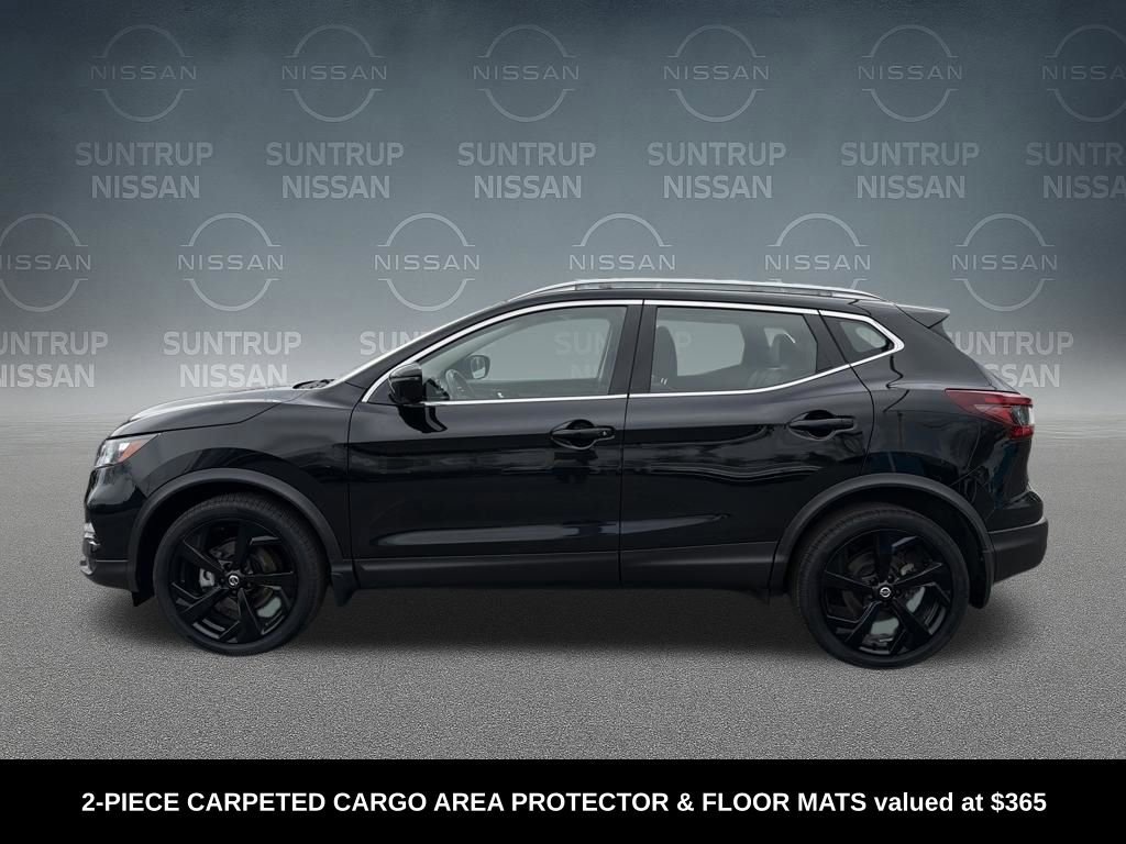 Used 2022 Nissan Rogue Sport SL image 2