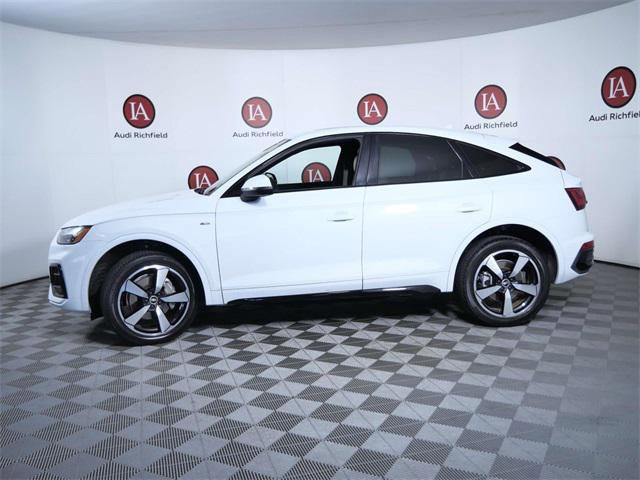 Used 2022 Audi Q5 2.0T Premium Plus w/ Premium Plus Package image 5