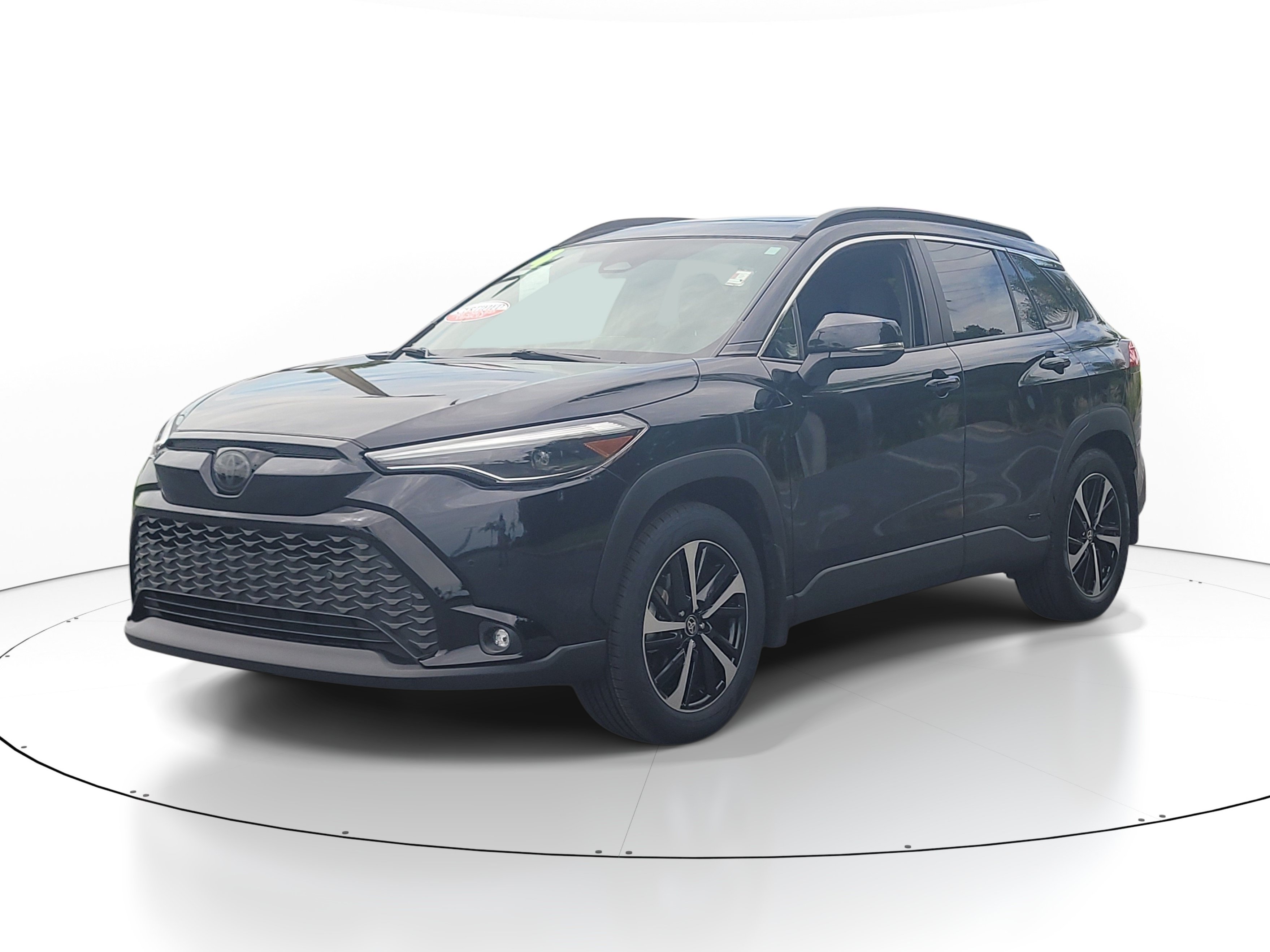 Certified 2024 Toyota Corolla Cross AWD Hybrid w/ Convenience Package image 3