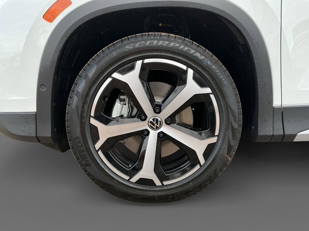 New 2026 Volkswagen Tiguan SE AWD/4WD image 14