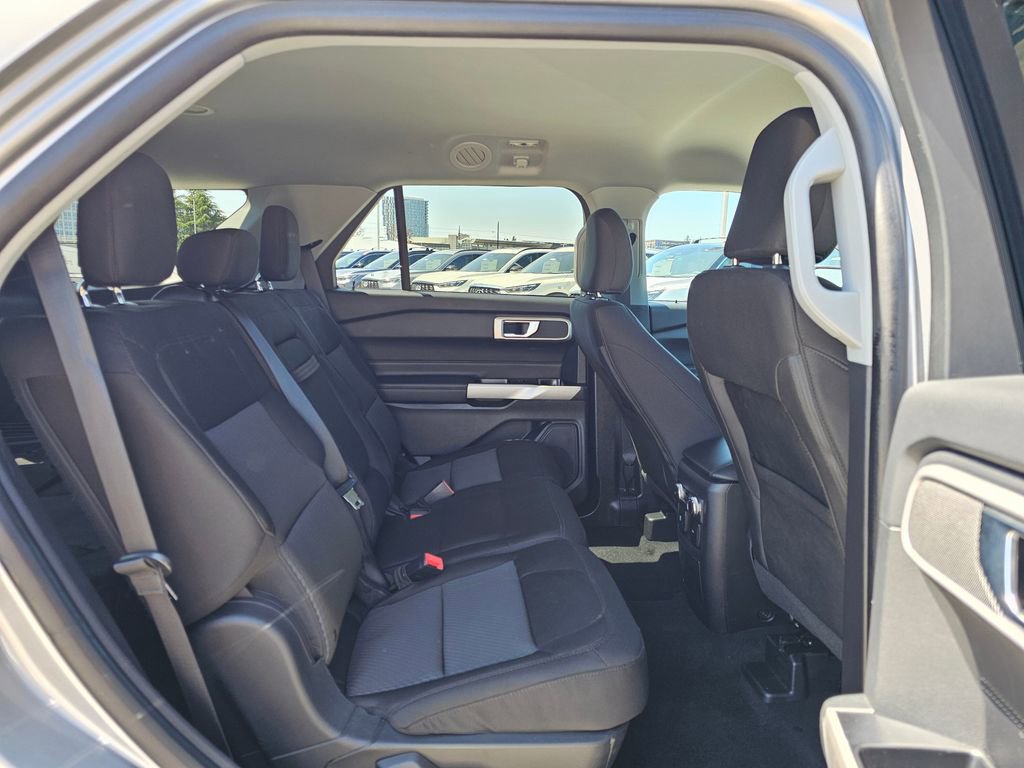 Used 2022 Ford Explorer XLT w/ Class IV Trailer Tow Package image 13