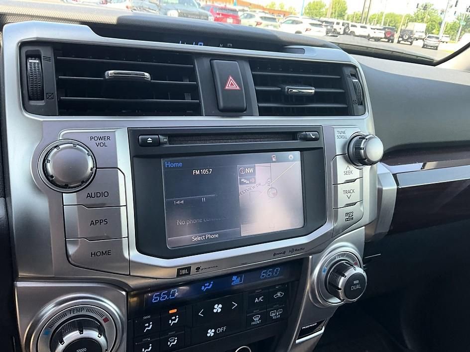 Used 2017 Toyota 4Runner Limited AWD/4WD image 20