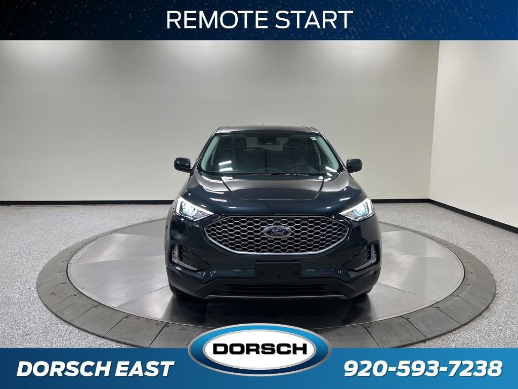 Certified 2024 Ford Edge SEL w/ Convenience Package AWD/4WD image 3