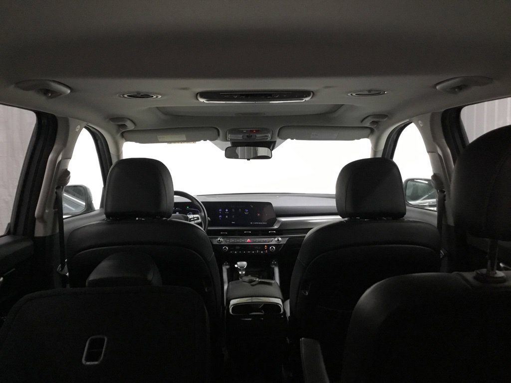 Used 2025 Kia Telluride S AWD/4WD image 36