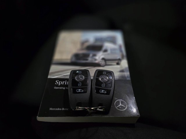 Used 2019 Mercedes-Benz Sprinter 170 image 34