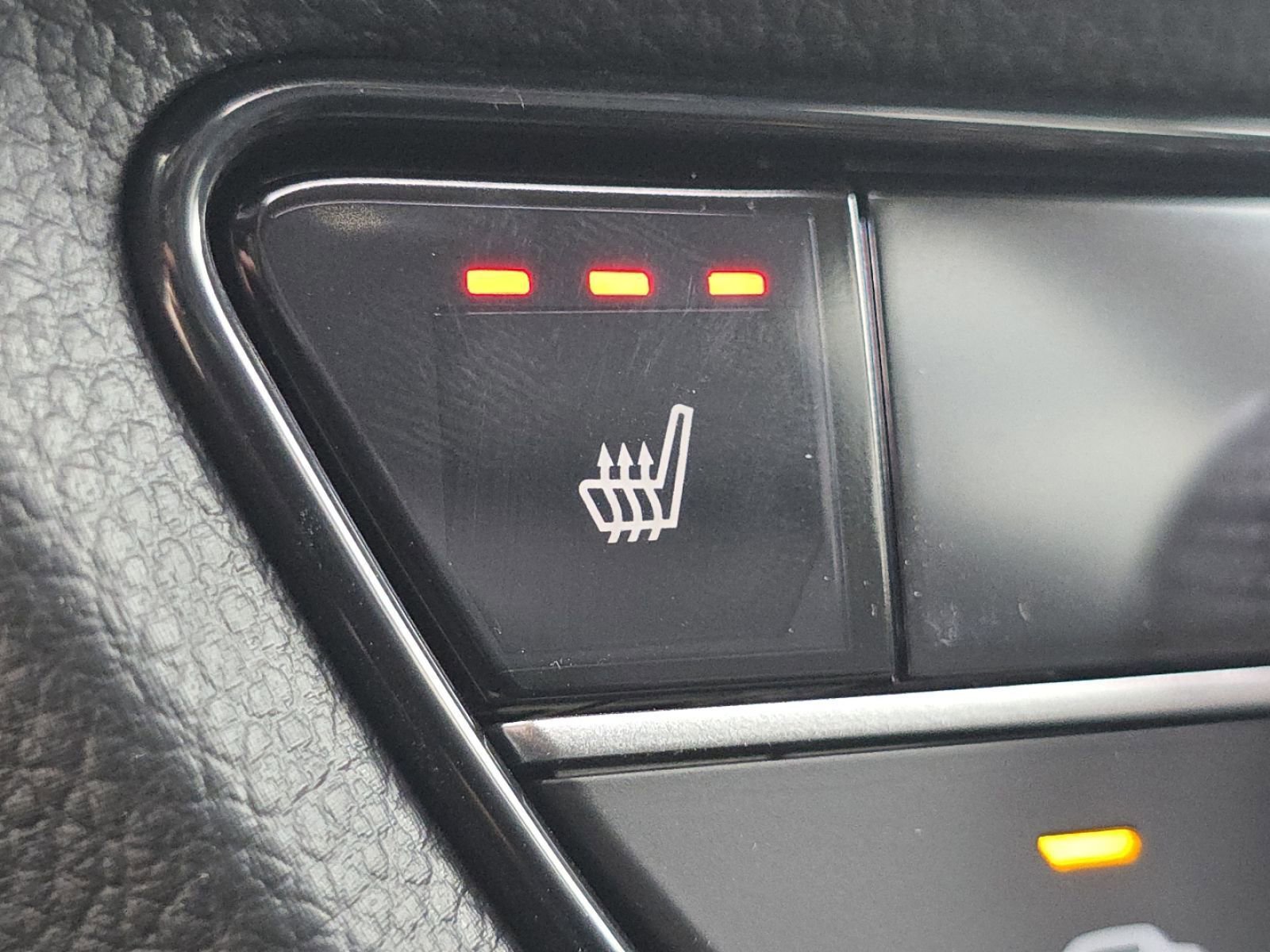 New 2026 Honda HR-V EX-L image 6