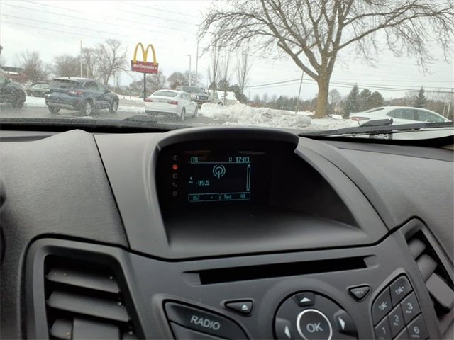 Used 2015 Ford Fiesta SE image 18