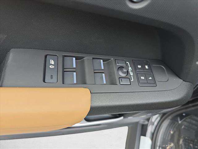 New 2026 Land Rover Defender 130 V8 AWD/4WD image 27