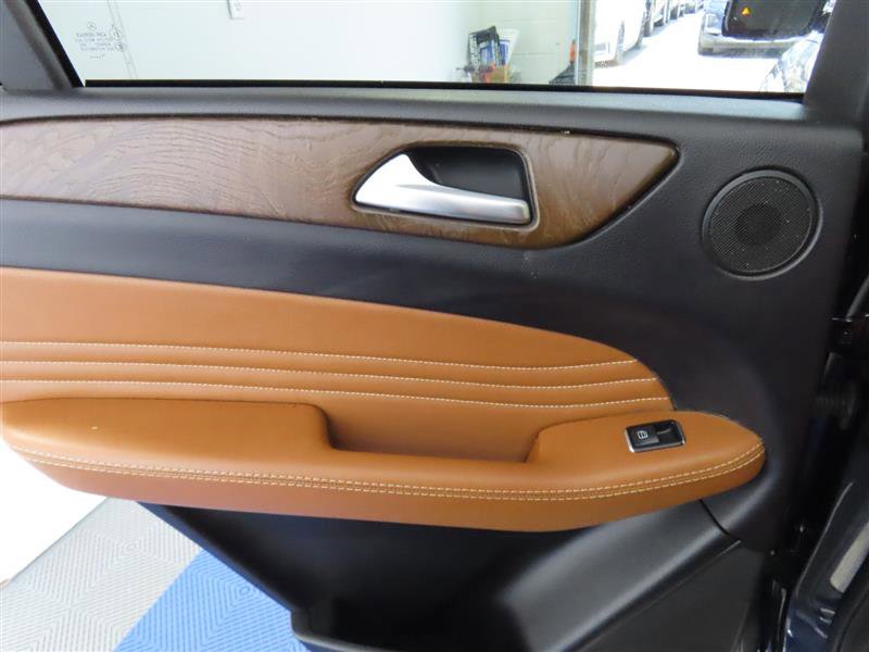 Used 2018 Mercedes-Benz GLE 43 AMG 4MATIC Coupe w/ Parking Assist Package image 33