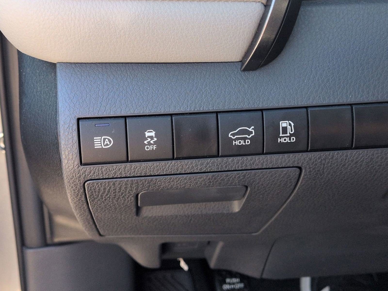 Used 2024 Toyota Camry LE image 24