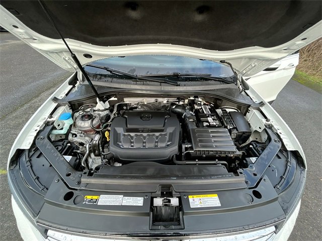 Used 2022 Volkswagen Tiguan SE image 28