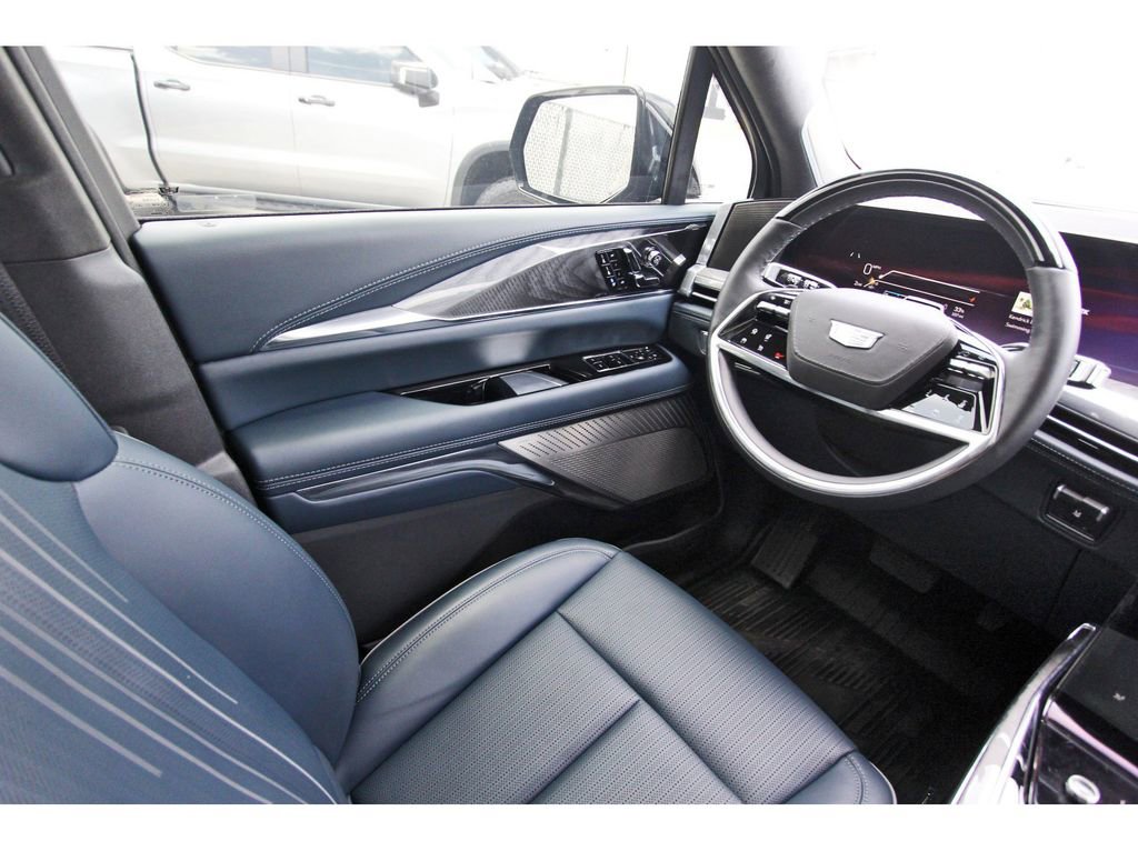 New 2026 Cadillac Escalade IQ Luxury 2 AWD/4WD image 8
