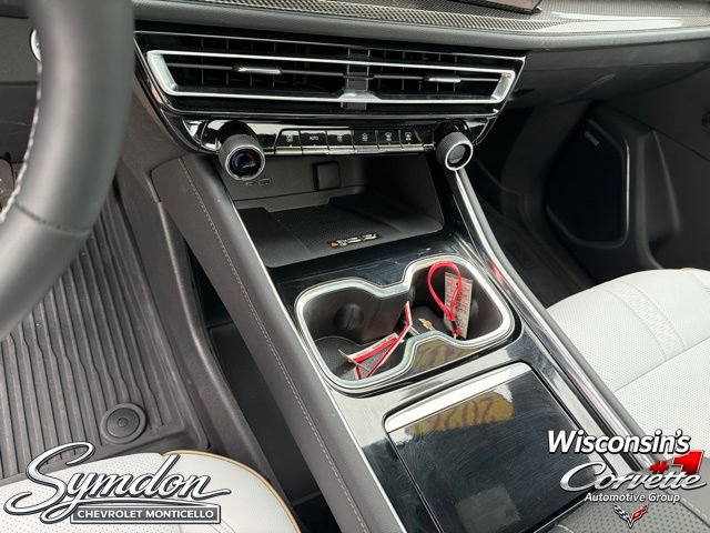 Used 2026 Chevrolet Traverse High Country w/ LPO, Floor Liner Package AWD/4WD image 14