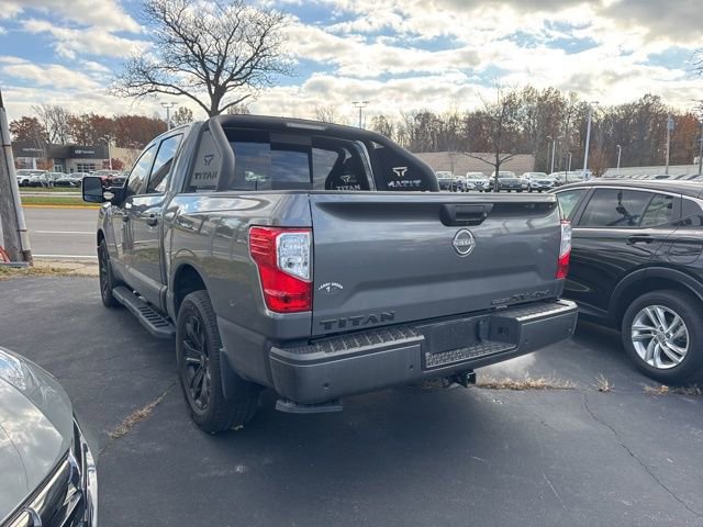 Used 2024 Nissan Titan SV w/ SV Convenience Package image 4