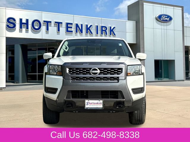 Used 2025 Nissan Frontier SV w/ Tow Package AWD/4WD image 2