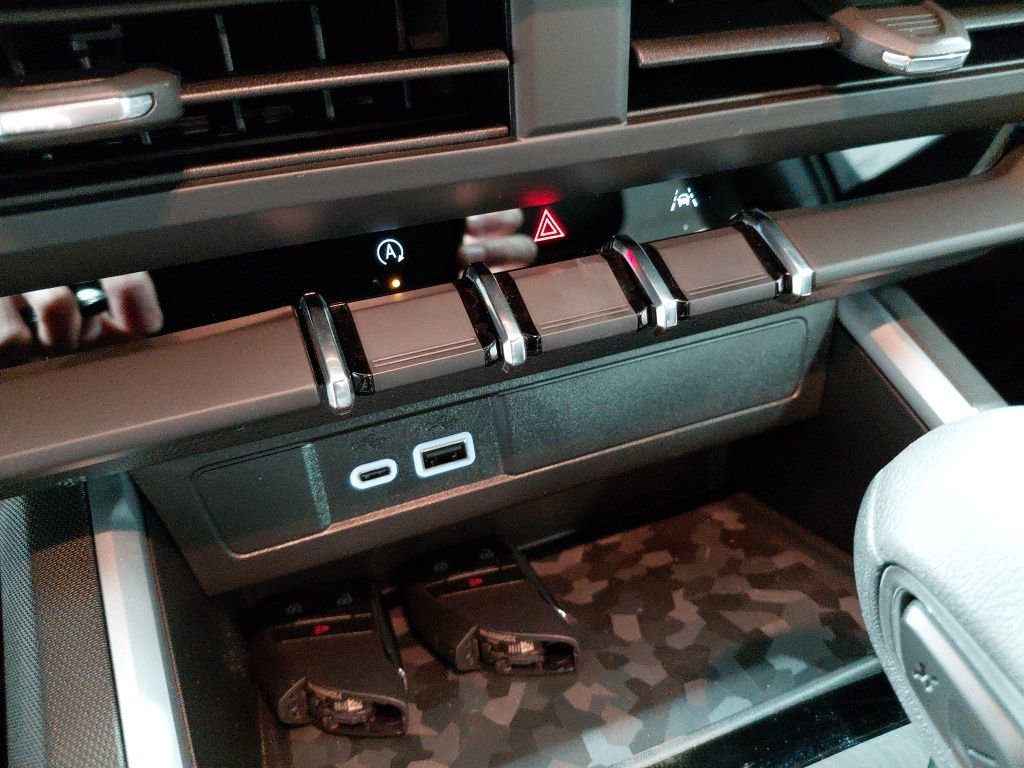 New 2026 Chevrolet Colorado W/T w/ WT Custom Package image 25