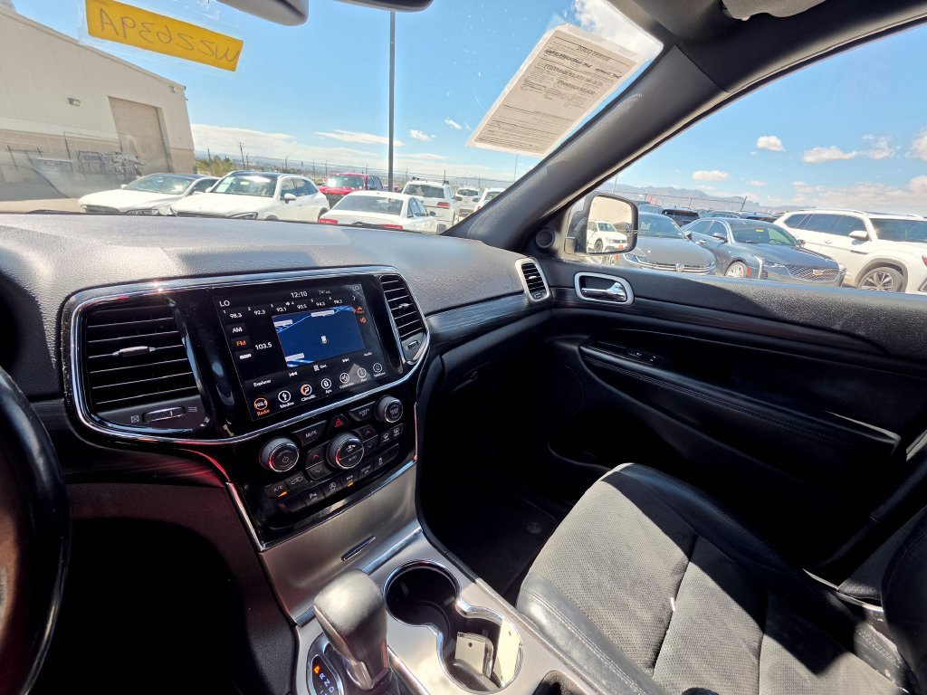 Used 2019 Jeep Grand Cherokee Altitude RWD image 13