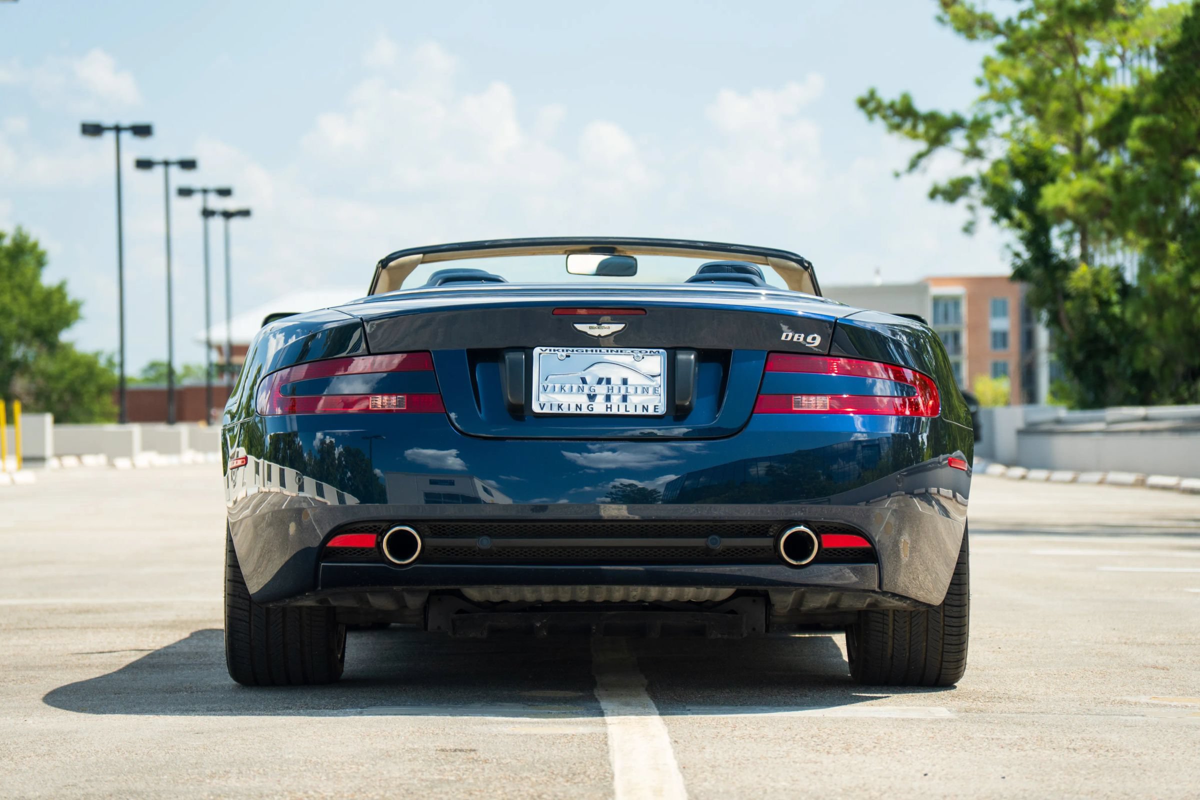 Used 2006 Aston Martin DB9 Volante RWD image 11