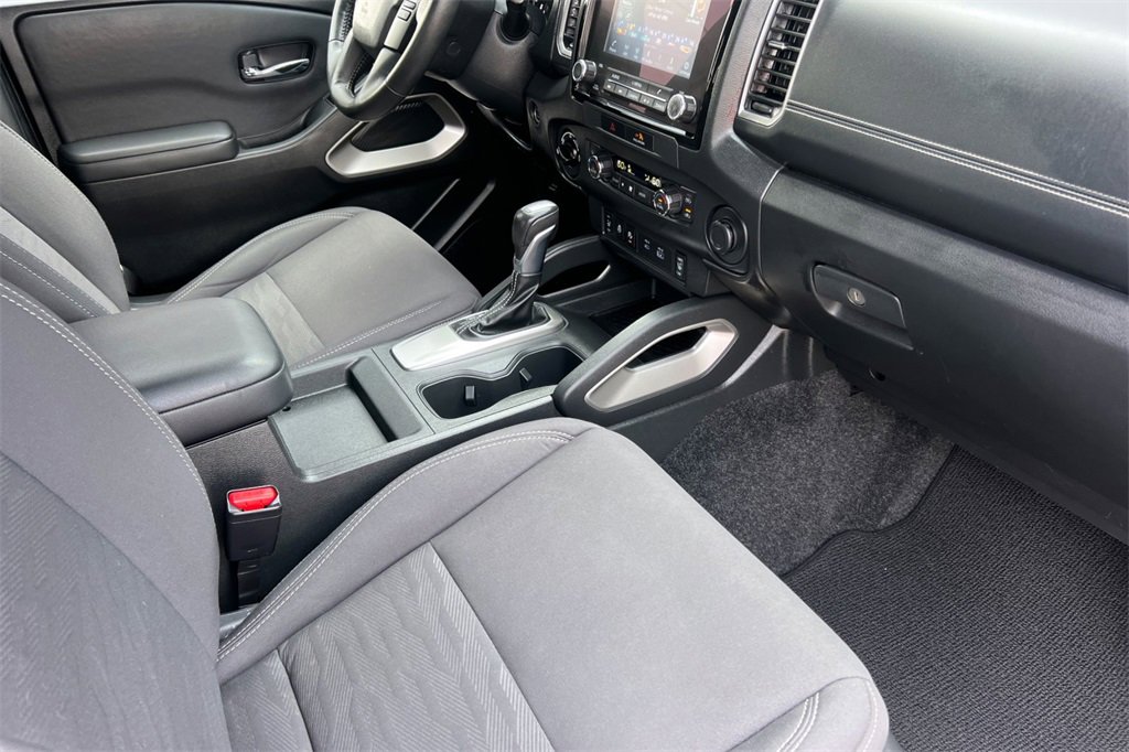 Used 2023 Nissan Frontier SV w/ SV Convenience Package image 19