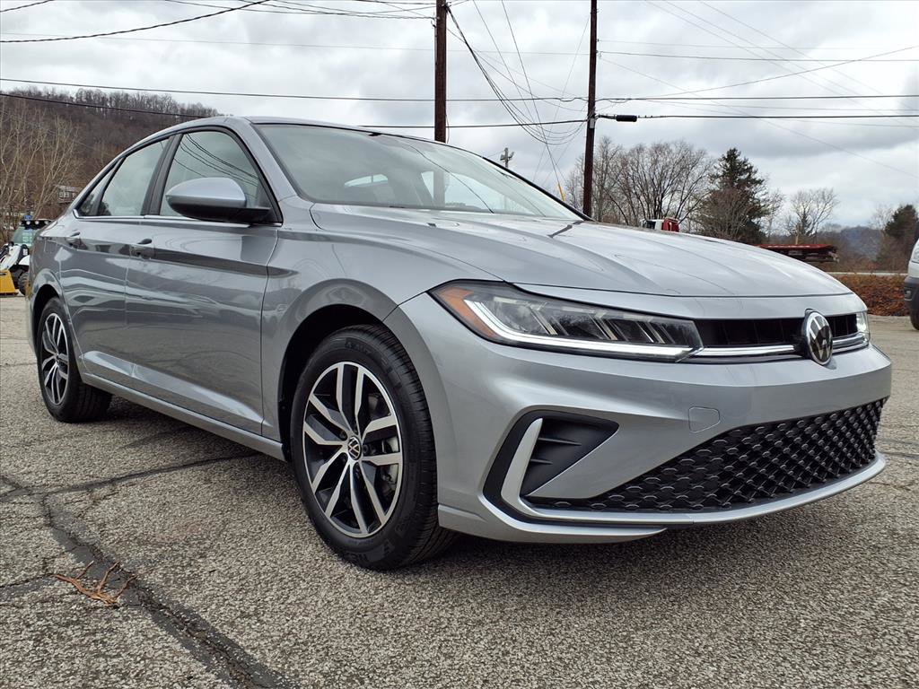 New 2026 Volkswagen Jetta SE FWD image 2