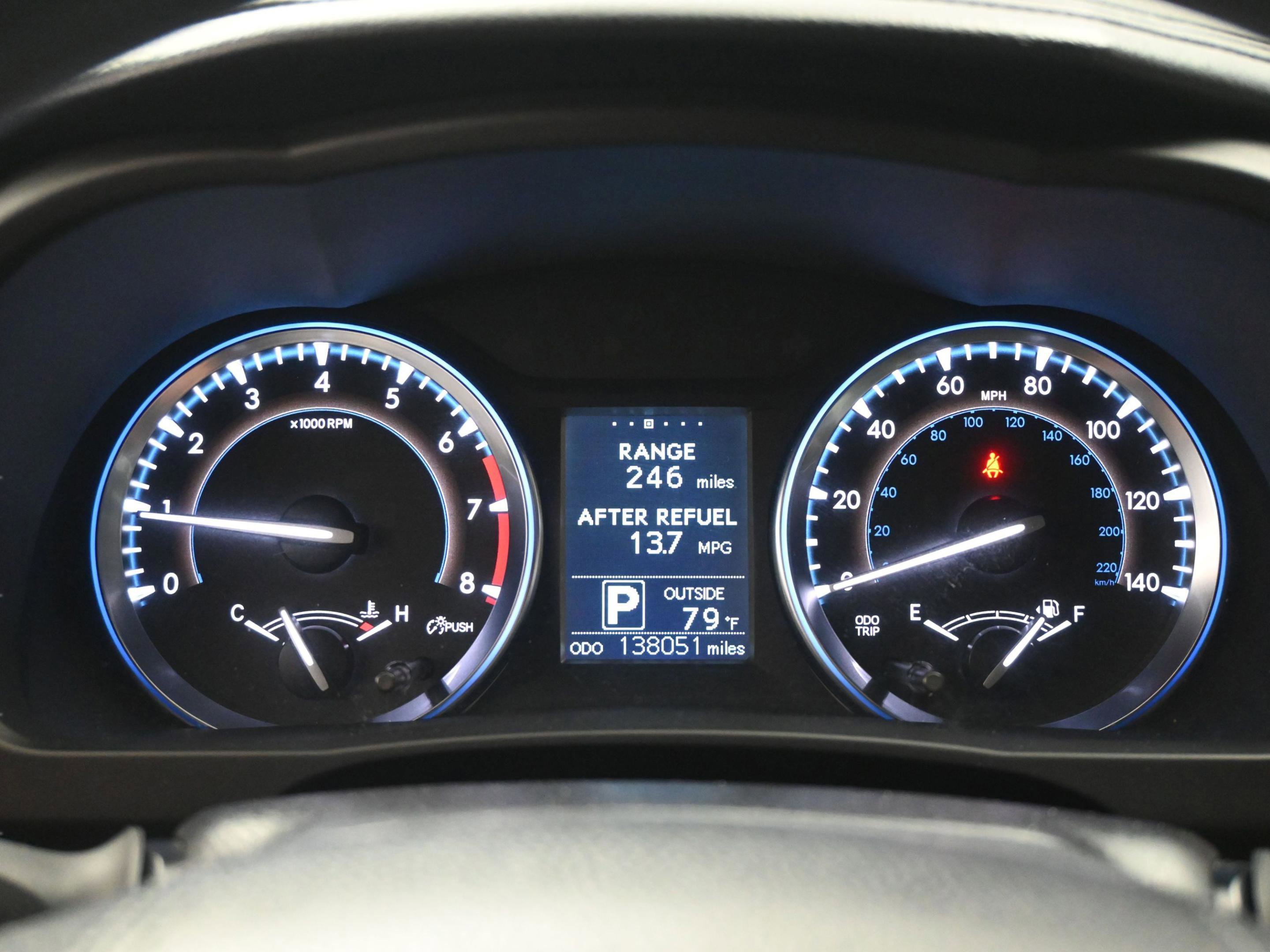 Used 2016 Toyota Highlander LE image 26