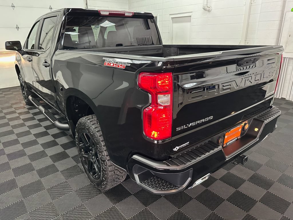 Used 2025 Chevrolet Silverado 1500 Custom Trail Boss AWD/4WD image 7