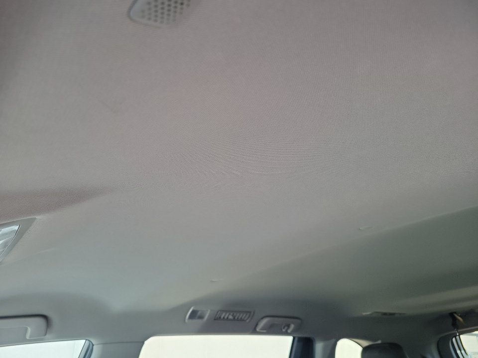 Used 2019 Toyota Highlander Plus FWD image 21