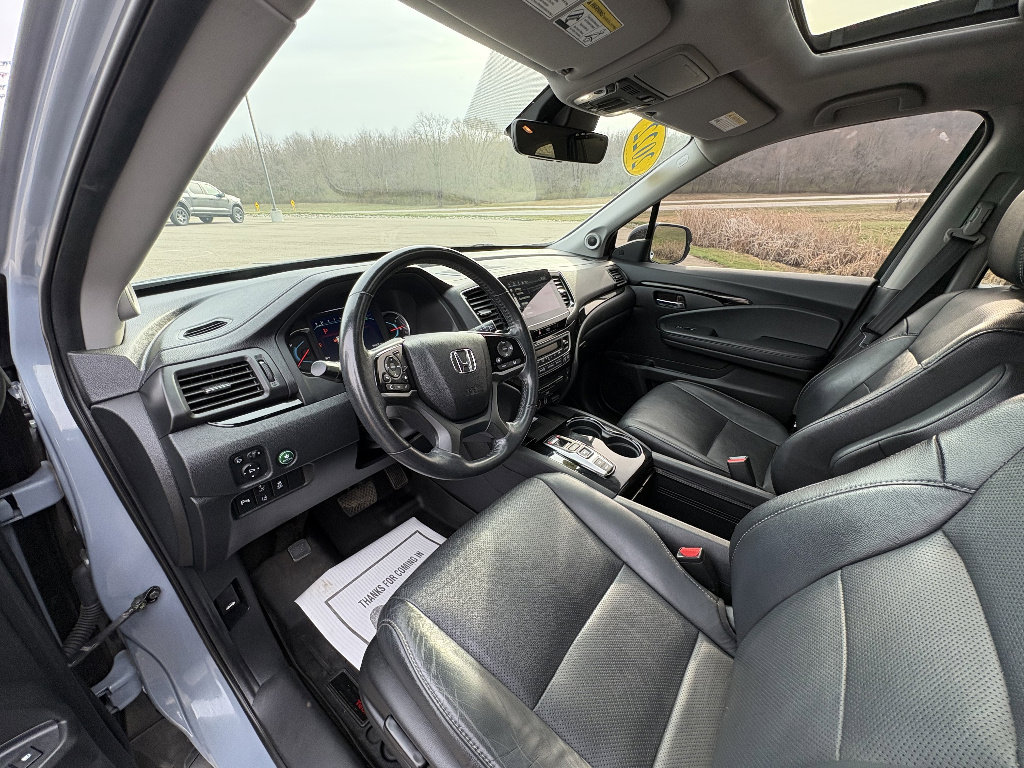 Used 2022 Honda Pilot Elite image 32
