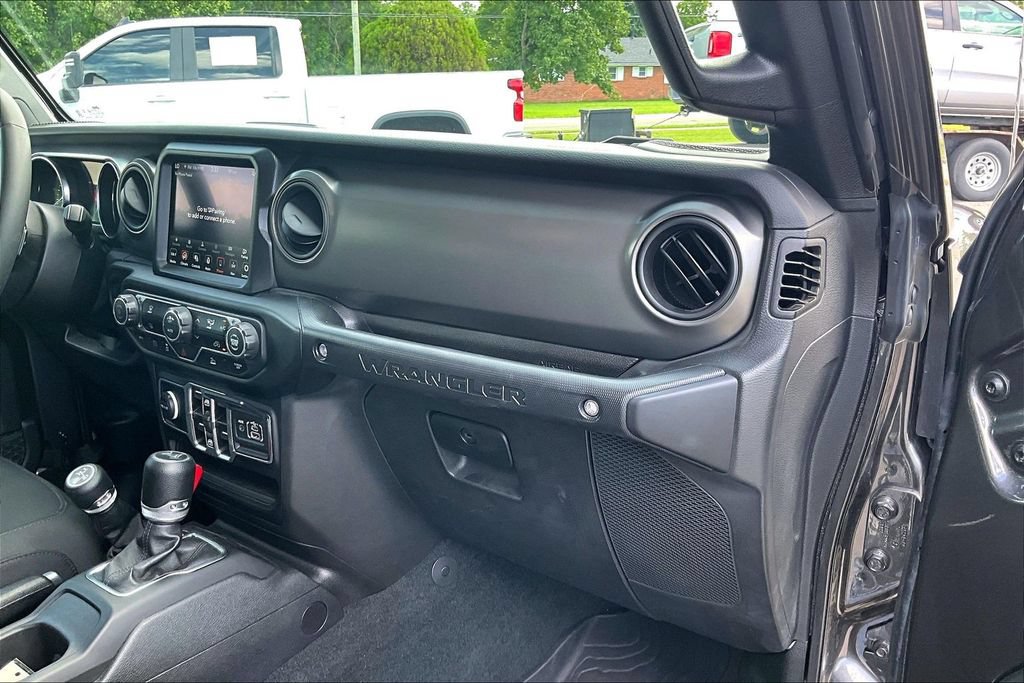 Used 2023 Jeep Wrangler Unlimited w/ 8.4" Radio Group AWD/4WD image 13