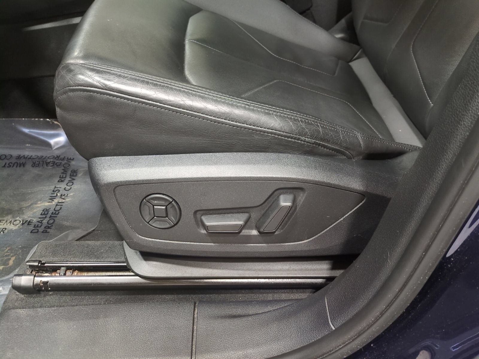 Used 2021 Audi Q3 2.0T Premium w/ Convenience Package AWD/4WD image 21