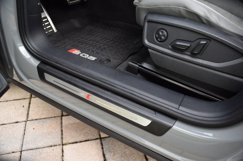 Used 2022 Audi SQ5 Premium Plus image 38