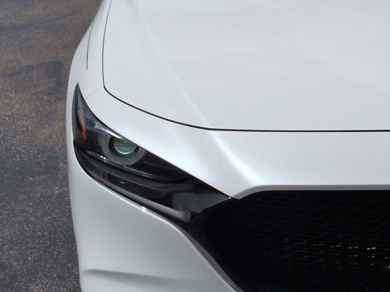 New 2026 MAZDA MAZDA3 2.5 S Hatchback w/ Premium Pkg FWD image 10