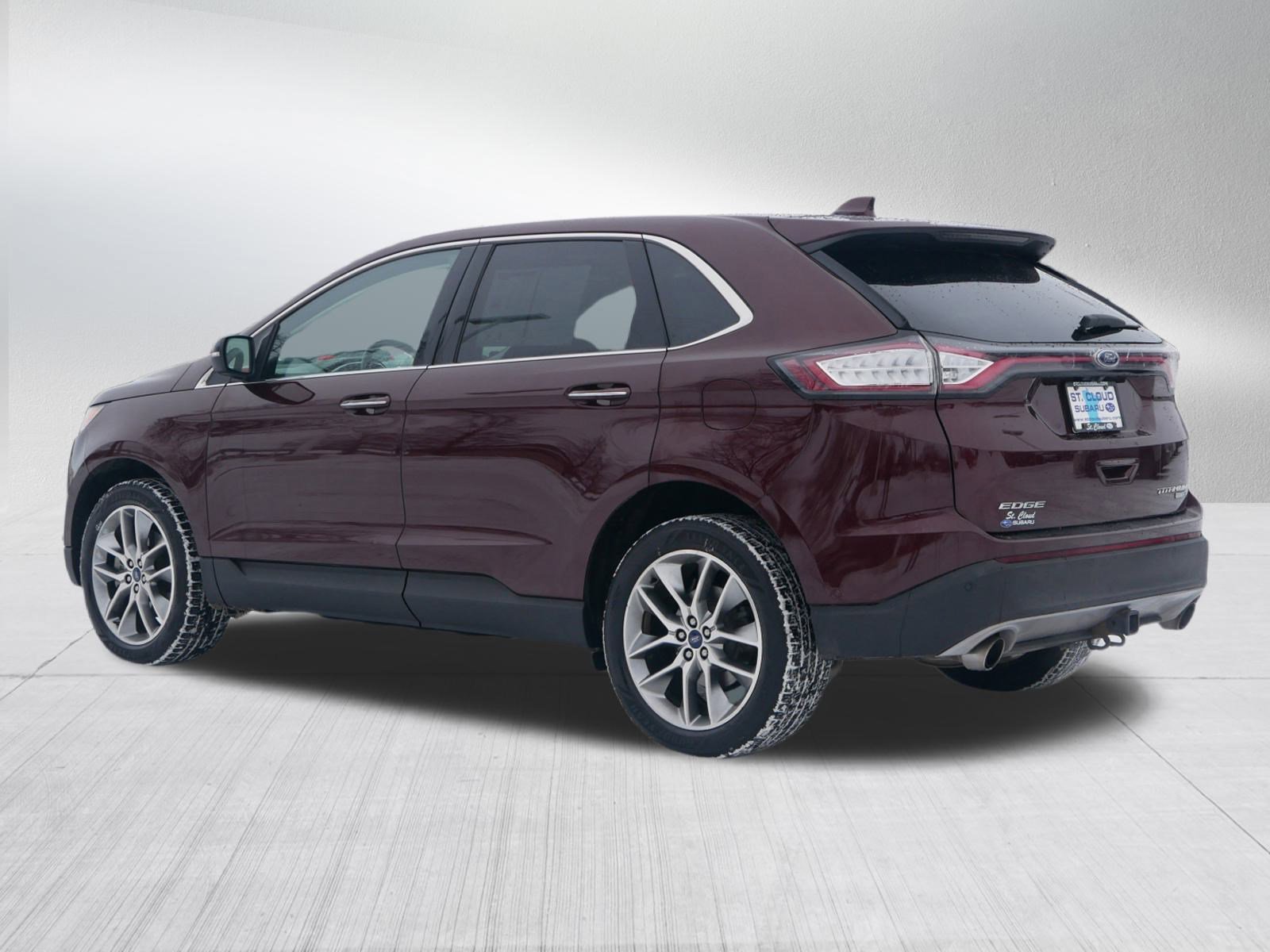 Used 2017 Ford Edge Titanium w/ Equipment Group 302A image 5