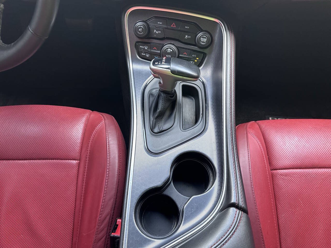 Used 2015 Dodge Challenger R/T Plus RWD image 20