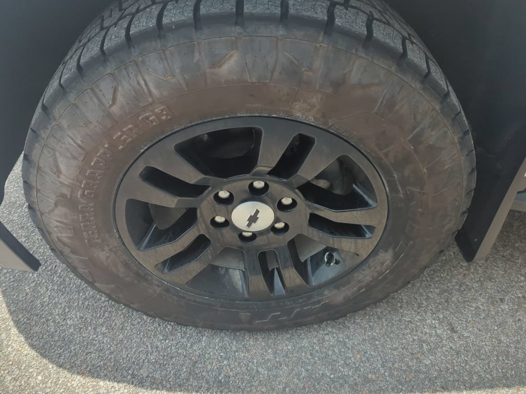 Used 2018 Chevrolet Tahoe LT AWD/4WD image 10