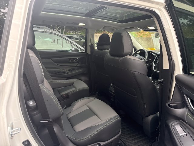 Used 2023 Subaru Ascent Onyx Edition AWD/4WD image 15