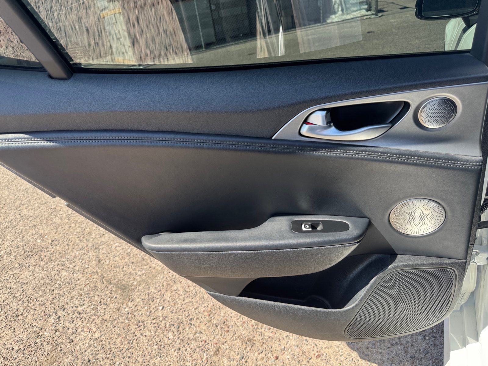 Used 2018 Kia Stinger GT2 RWD image 30