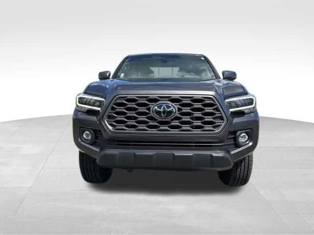 Used 2023 Toyota Tacoma TRD Off-Road w/ Technology Package image 3