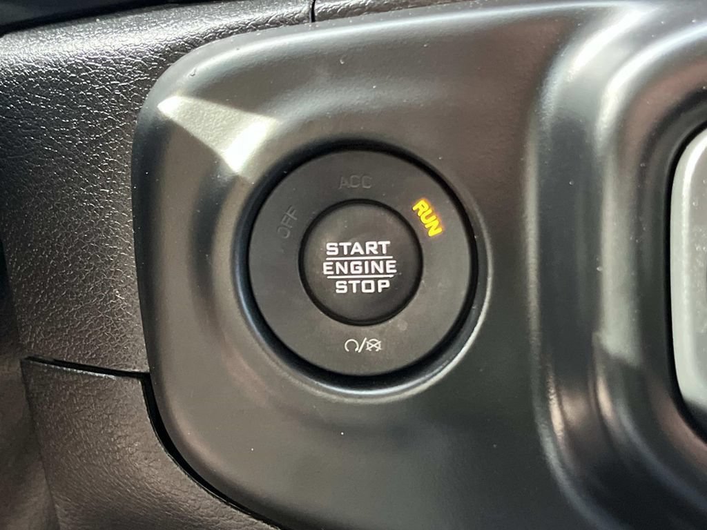 Used 2021 Jeep Gladiator Mojave AWD/4WD image 30