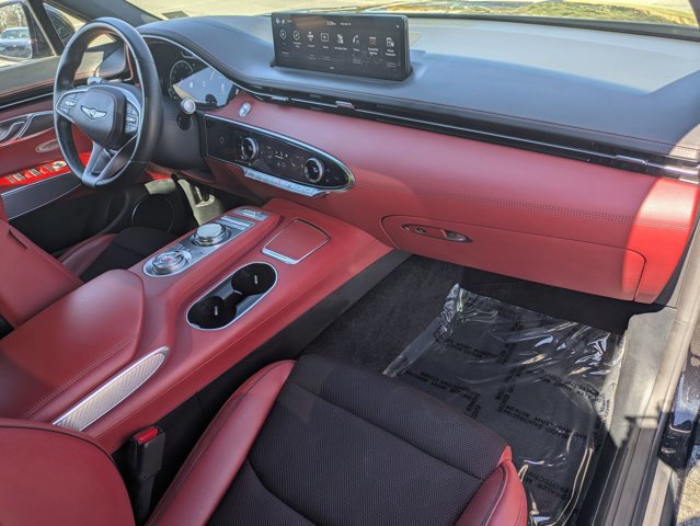 Used 2023 Genesis GV70 2.5T w/ Sport Prestige Package image 24